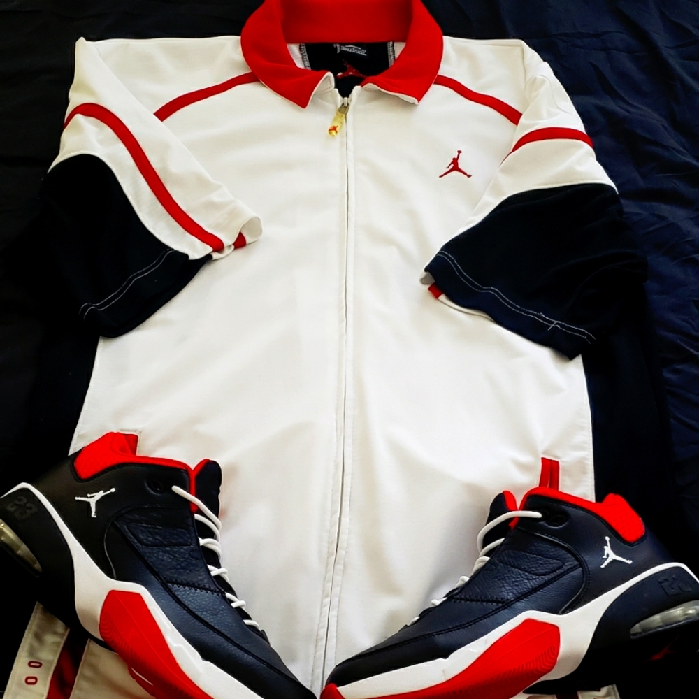 Jordan Max Aura 3  w warm up jacket
